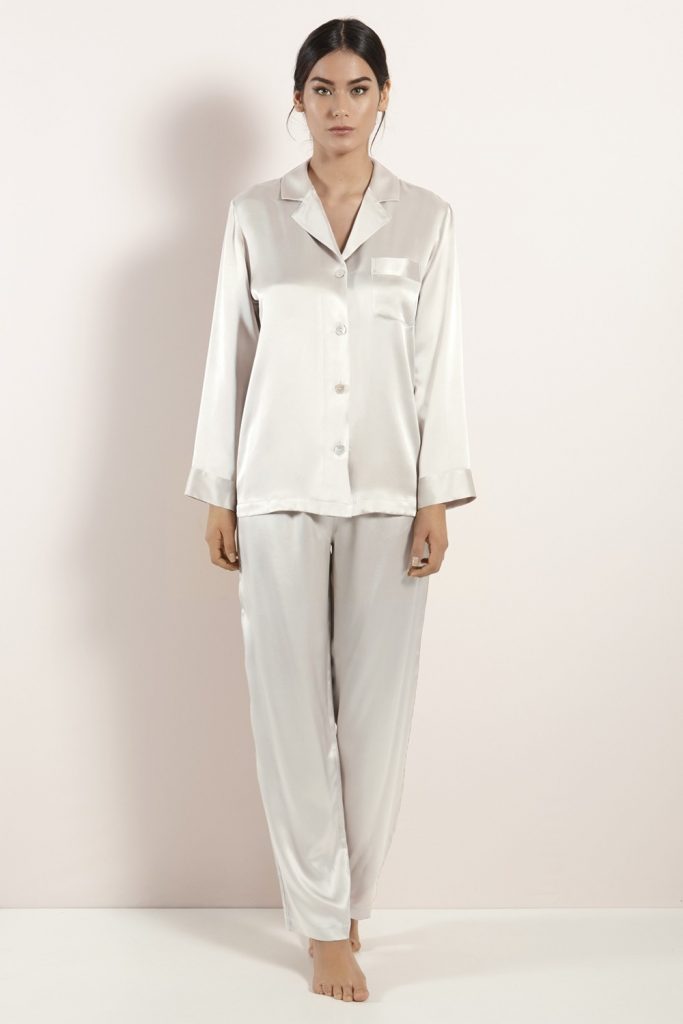 Pigiami in seta on sale
