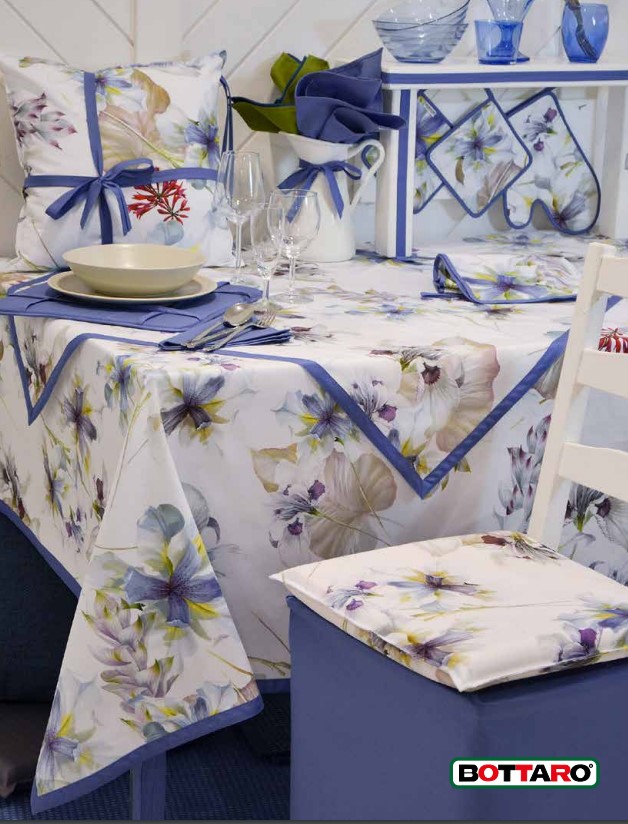 Cuscini quadrati Iris Bottaro