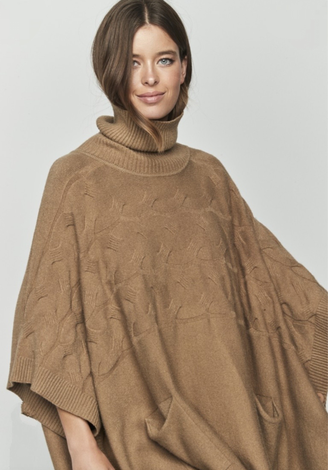 Poncho a collo alto Selmark - 15 %